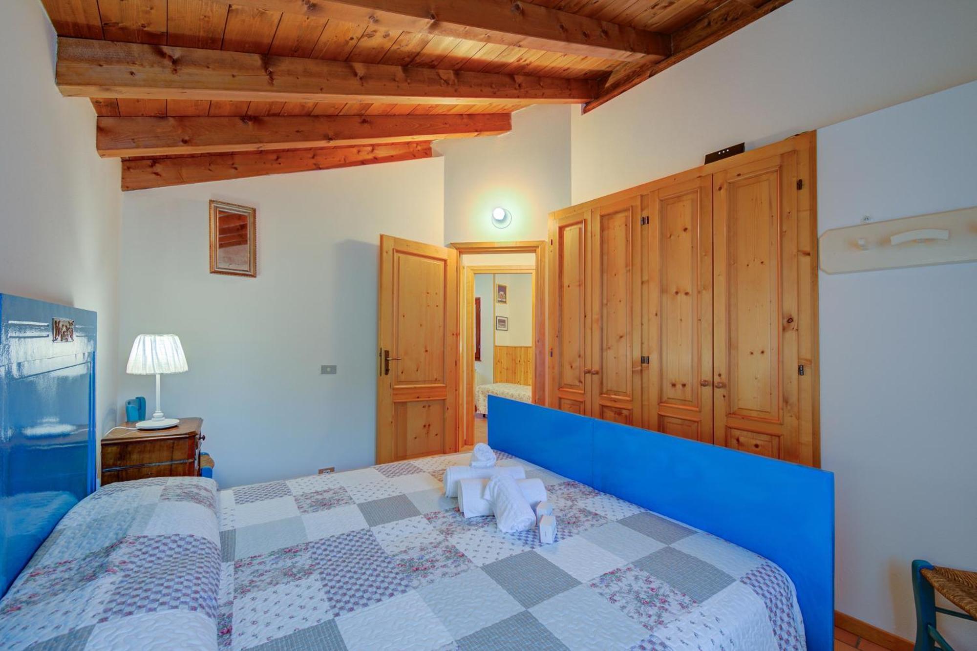 Villa Il Castagno Few Min From Beach - Happy Rentals Castelveccana Exterior photo